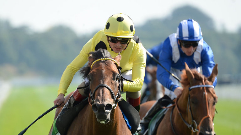 horse-racing-postponed-andrea-atzeni_3766820