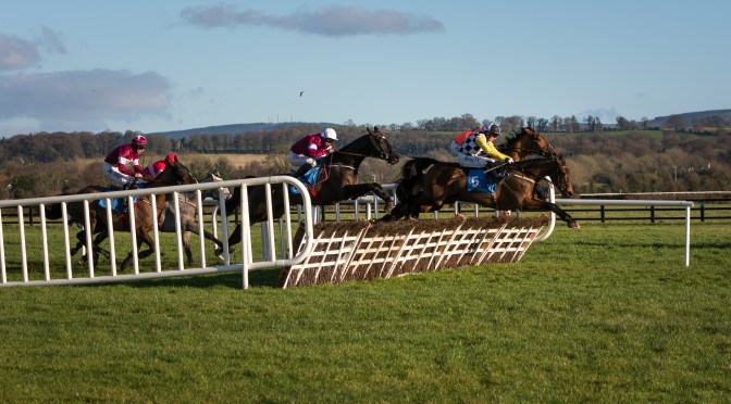 Photos & Review: Lawlor’s Of Naas Novice Hurdle Day